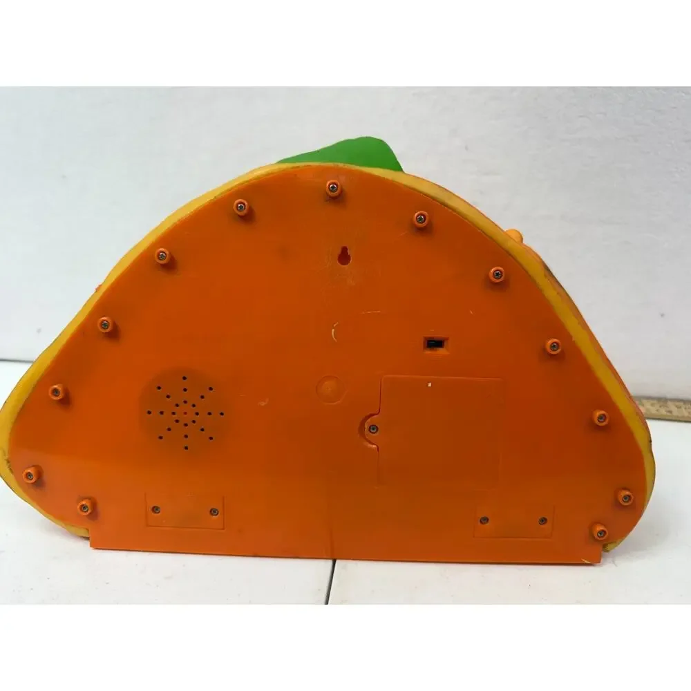 Smashed Rotten Talking Pumpkin “You Scare The Guts Out Of Me” 2000‎ Trendmaster